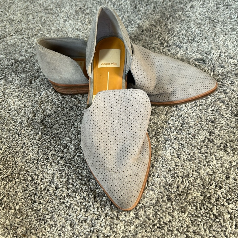 Gray dolce vita dress shoes
